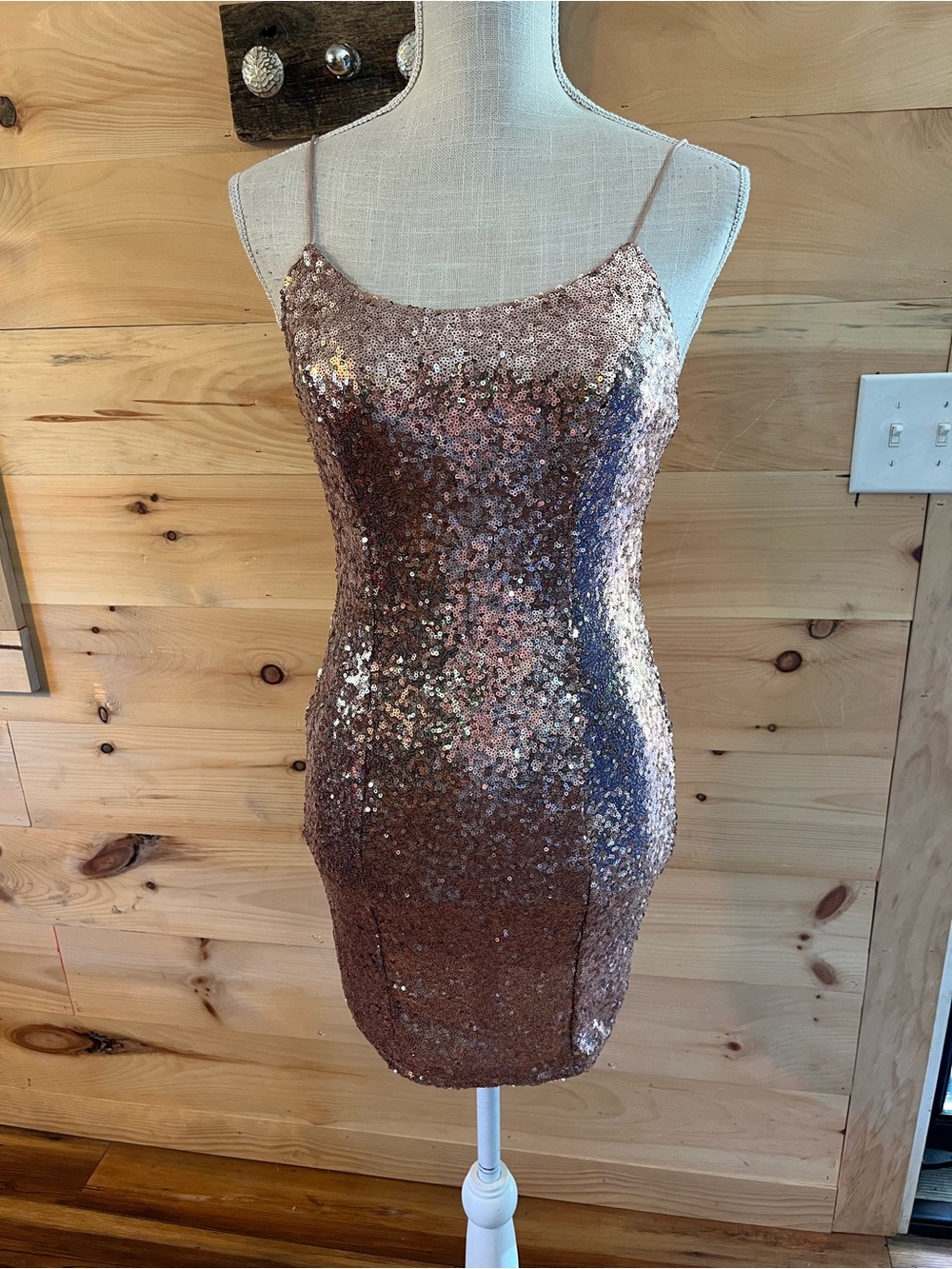Lulu's Rose Gold Sequin Mini Bodycon Dress XS